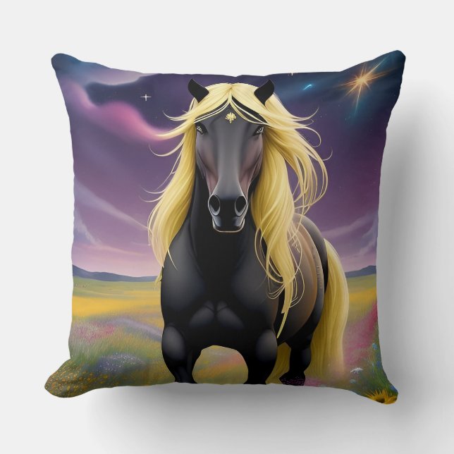 Majestic Black Horse with Flowing Golden Mane Kudde (Framsida)