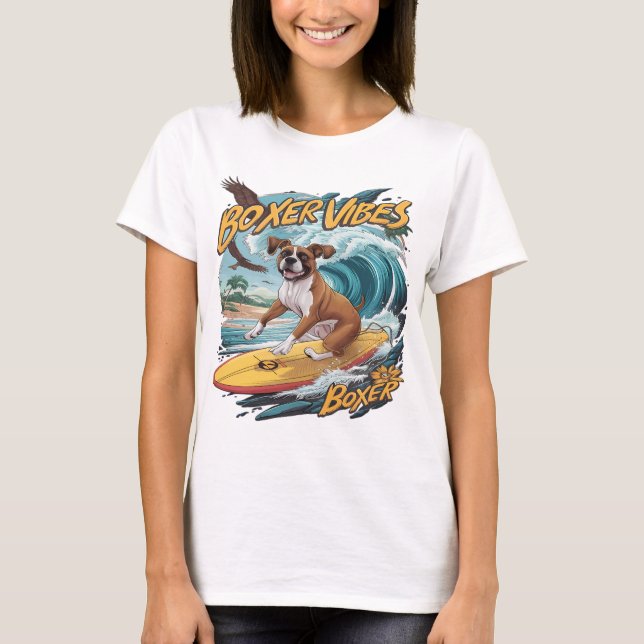 Majestic Boxer Hund Surfing T Shirt (Framsida)