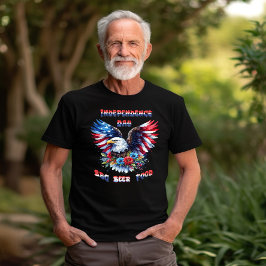 Majestic Eagle Blommar Independence day T Shirt