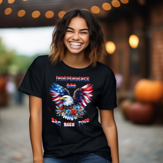 Majestic Eagle Blommar Independence day T Shirt (Skapare uppladdad)