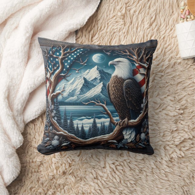 Majestic Eagle utförde på Träd med amerikansk Flag Kudde (Filt)