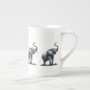Majestic Elephant med upphöjd trunk Benporslin Mugg
