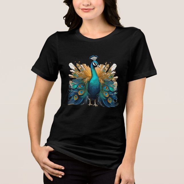 Majestic Full Peacock Display – Women’s Artistic S T Shirt (Framsida)