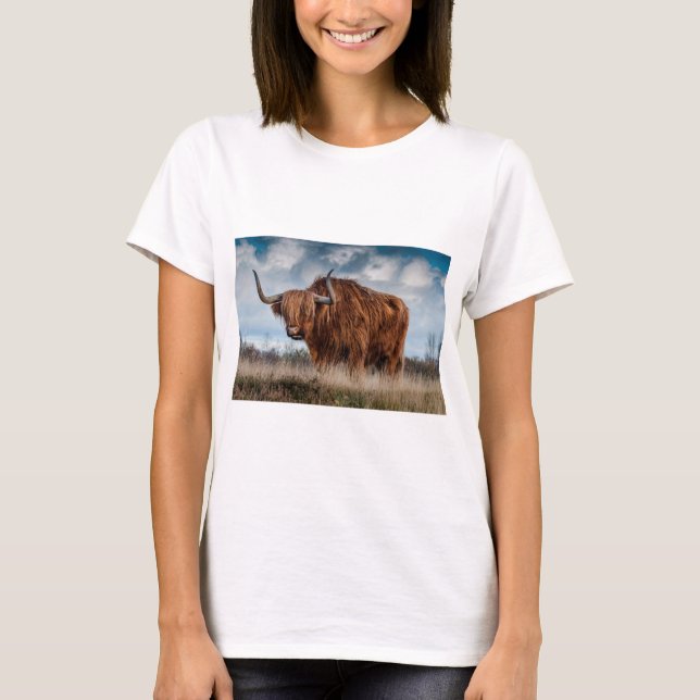 Majestic Highland Cow T Shirt (Framsida)
