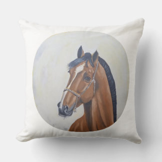 Majestic Horse Portrait T-Shirt Kudde