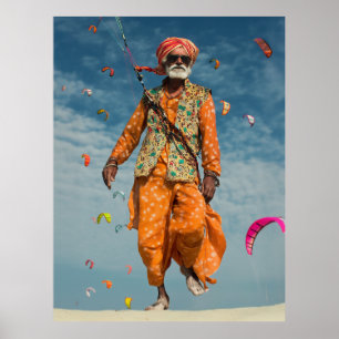 Majestic Indian Elder Kite som flyger på stranden Poster