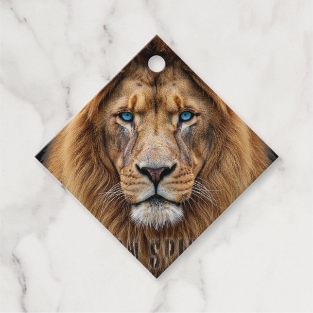 Majestic Lion Face with Blue Eyes | Wildlife Anima Gåvor Etiketter (Framsida)