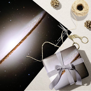 Majestic Sombrero Galaxy Hubble Telescope 2004 Presentpapper