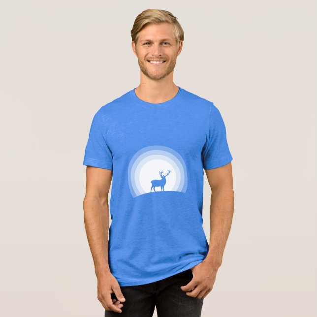 Majestic Stag Silhouette Under Lunar Light T Shirt (Framsida Full)