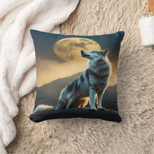 Majestic Varg Howling under hel måndag i Dusk Kudde
