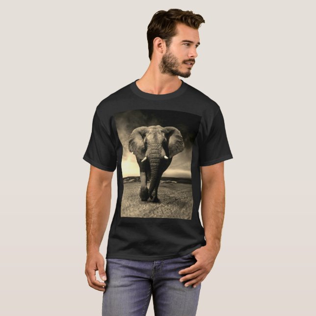 Majestic Vild Bull Elephant T Shirt (Hel framsida)