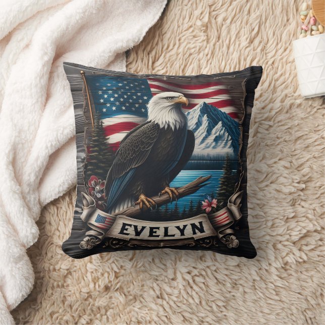 Majestisk öre på Gren med berg och Flagga Kudde (Filt)