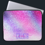 Majestisk Rosa Lila Nebula Galaxy Glitter Laptop Fodral<br><div class="desc">Den här gigantiska och majestätiska utskriften är perfekt för den giriga flickan. Den har faux tryckt glatt nyans på rosa, lila och blå glitter inspirerad av aurora ljus. Det är söt, chic, modernt och trendig. ***VIKTIG DESIGN-ANMÄRKNING: För varje begäran från anpassad design, t.ex. matchningsprodukter, färg-ändringar, placeringsändringar eller varje annan ändringsbegäran,...</div>