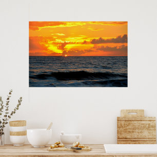 Majestisk soluppgång över havet poster
