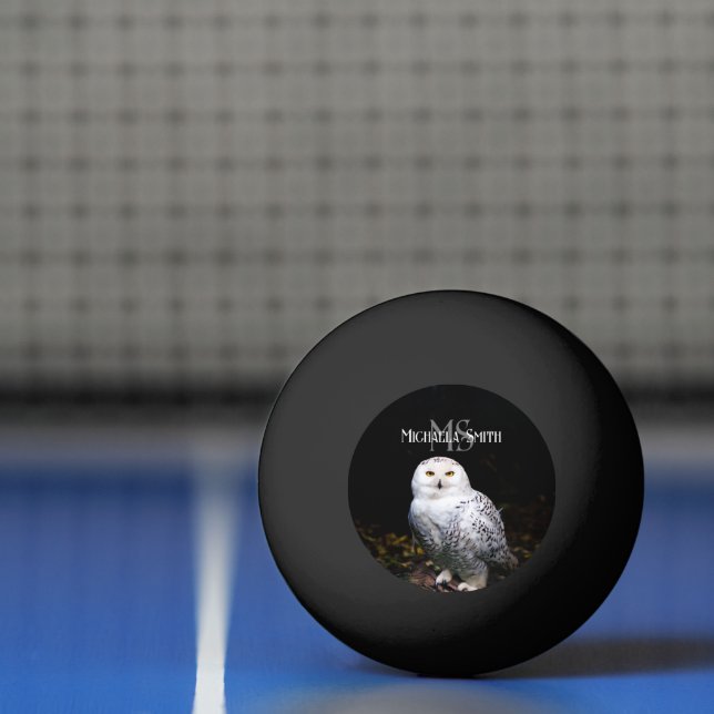 Majestisk vinter snöuggla monogram anpassat namn pingisboll (Netto)