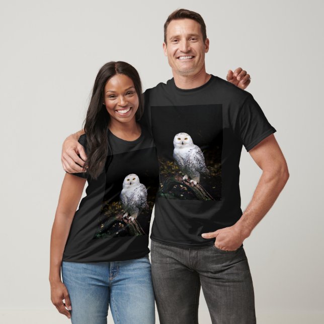 Majestisk vinter snöuggla t shirt (Unisex)