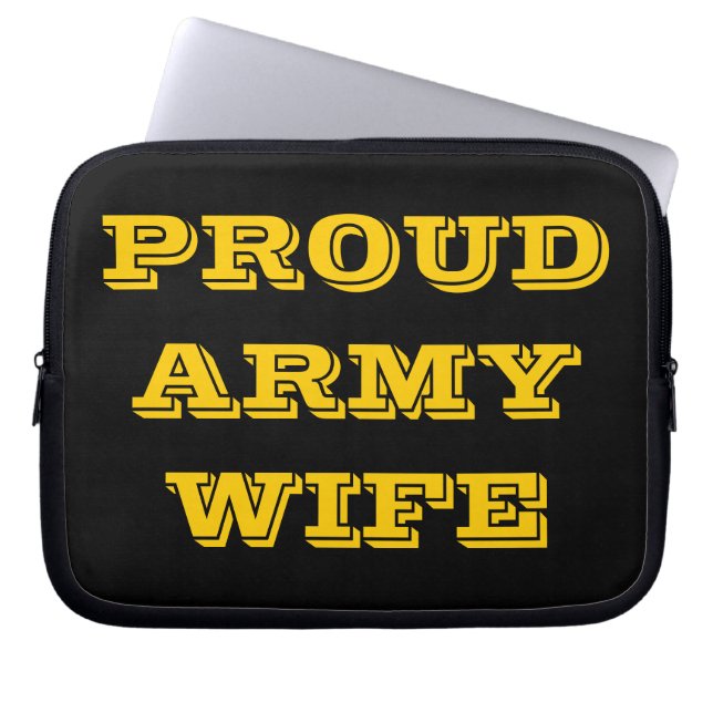 Maka till laptop sleeve Proud Army (Framsidan)