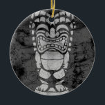 Makapuu Beach Hawaiian Laughing Tiki Batik Julgransprydnad Keramik<br><div class="desc">En skrattande symbol med en batik struktur. Den här stilen påminner om de mönster som används i vintage-aloha-skjortor på 40- och 50-talen. Den här designen finns i flera färgrutor.</div>