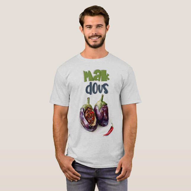 Makdous Stuffed Eggplant Walnut, م و ك س T Shirt (Hel framsida)
