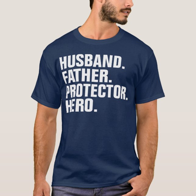 Make Far Protector Hero-presentfamiljen T Shirt (Framsida)