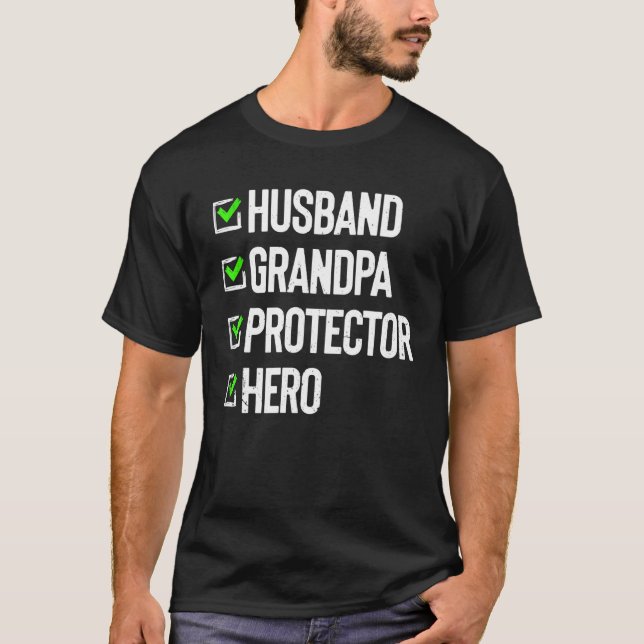 Make Grandpa Protector Hero Fars dag for Gra T Shirt (Framsida)