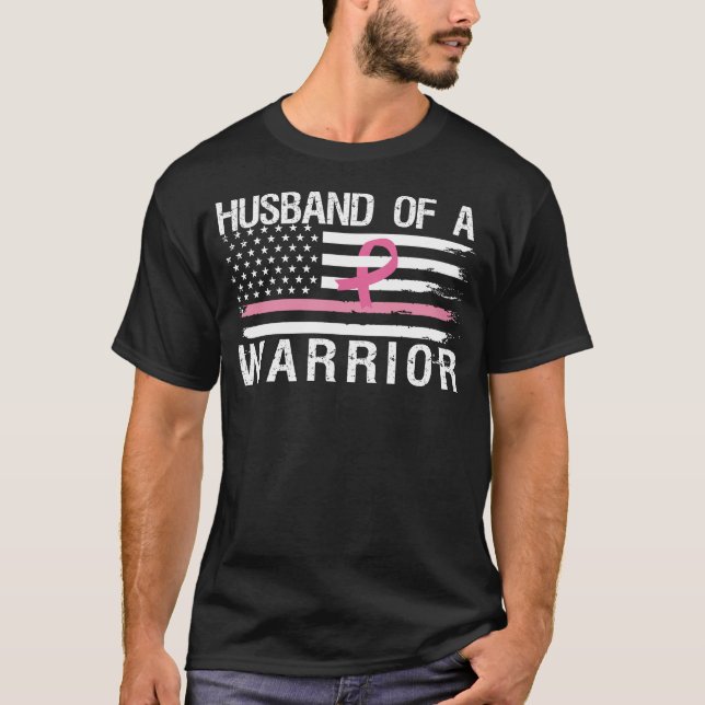 Make i Warrior American Flagga Breast Cancer T Shirt (Framsida)