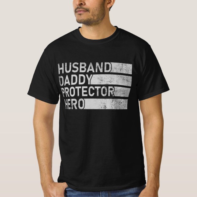 Make man Pappa Beskyddare Hjälte Cool Pappa Pappa  T Shirt (Framsida)