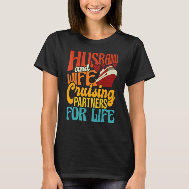 Make och fru cruising partners för livets kryssnin t shirt (Framsida)