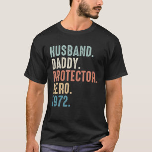 Make pappa Protector Hero Best Pappa Gift sedan 11 T Shirt