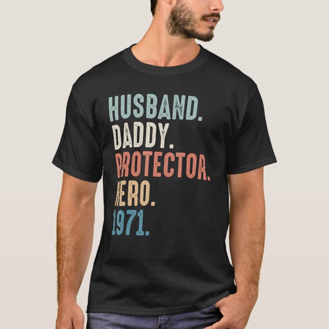 Make pappa Protector Hero Best Pappa sedan 1971 T Shirt (Framsida)
