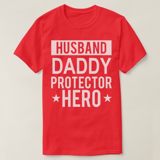 Make pappa Protector Hero Fars dag Funny Gif T Shirt (Design framsida)