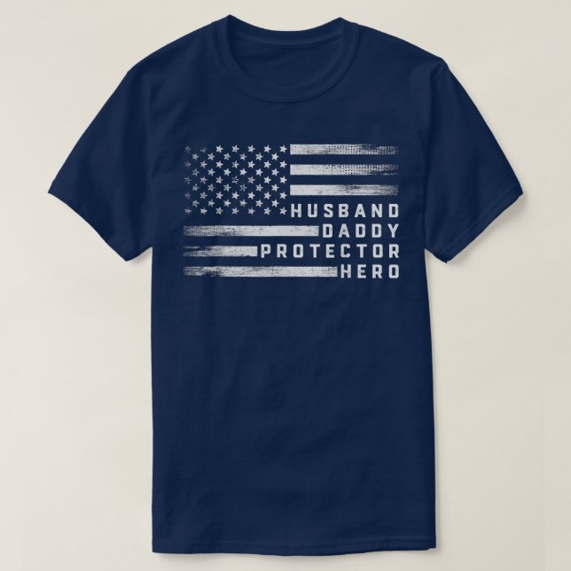 Make pappa Protector Hero Fars dag Gift US T Shirt (Design framsida)
