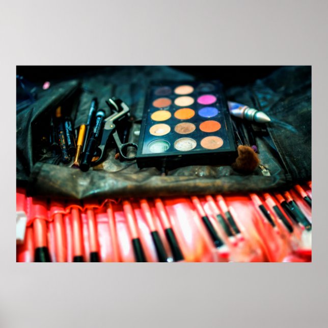 Makeup-penslar Poster (Framsidan)