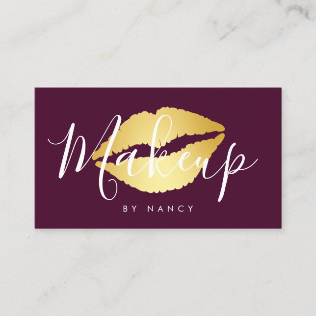 Makeup Typography Burgundy and Guld Läppar Visitkort (Framsida)