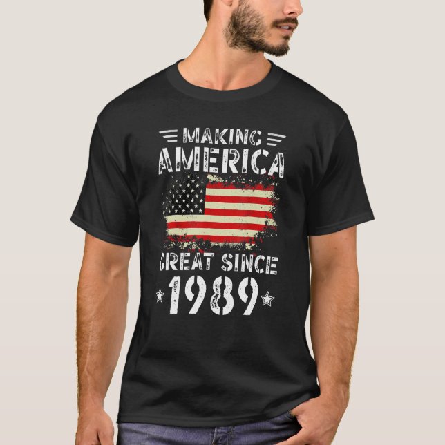 Making America Great Since 1989 USA Flag Retro Bir T Shirt (Framsida)