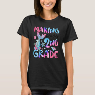 Making Waves In 2nd Grade Fish Tail Tie Dye Back T Shirt