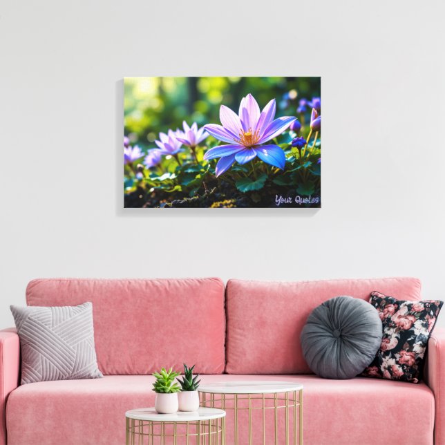 Makro lila skogsblommor med dagg canvastryck (Insitu (Vardagsrum))