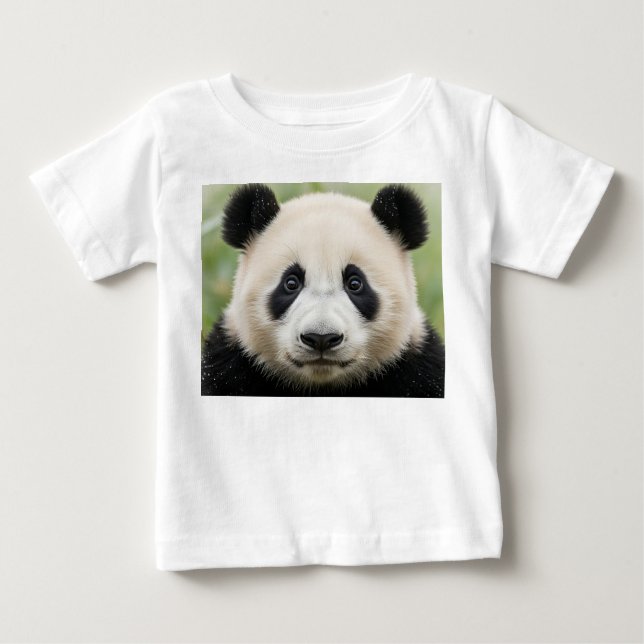 Makro närbild på baby panda ansikte t shirt (Framsida)