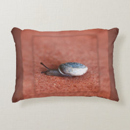 Makrofoto från Snigel på Terracotta Prydnadskudde