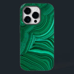 Malachite Segment Mineral Stone Phone Case<br><div class="desc">Fotografislutningsvy för en slab av malakit. Välj telefonmodell eller överför till en annan fodral-typ</div>