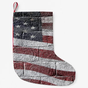 Målad amerikansk Flagga på Brick Wall Struktur Liten Julstrumpa