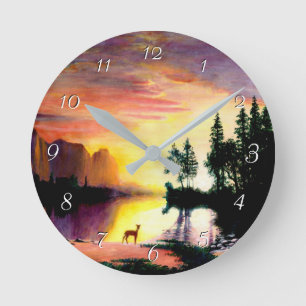 Målad Hjort vid Dawn Round Clock Rund Klocka