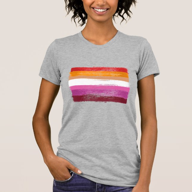 MÅLAD LESBISK STOLTHETSFANA SOLNEDGÅNGSSTRIMMOR T SHIRT (Framsida)
