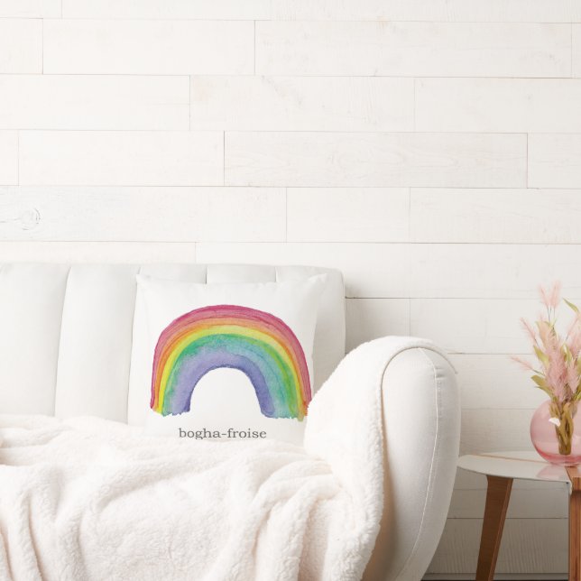 målad regnbåge/ bogha-froise Scottish Gaelic Kudde (Soffa)