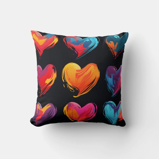 Målade hjärtan mot svart bakgrund kudde (Framsida)