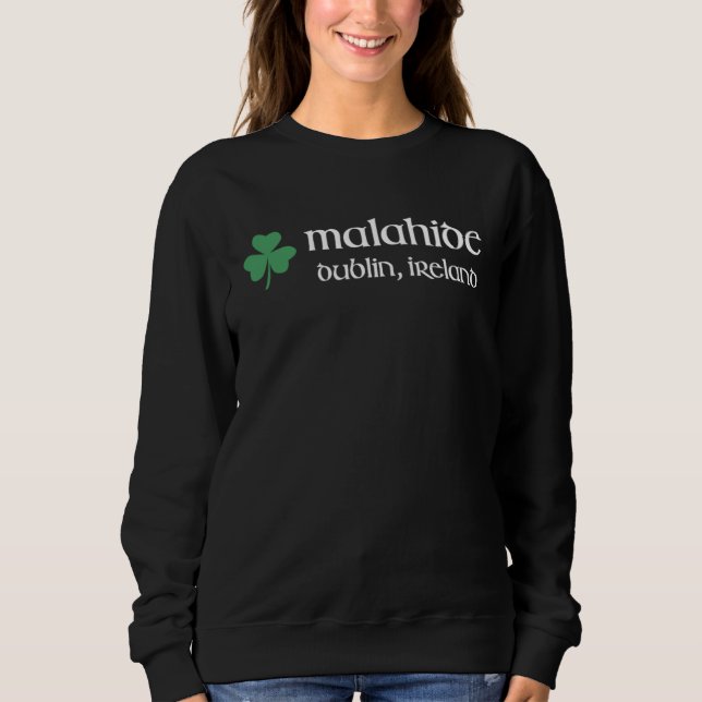 Malahide Dublin Shamrock Ireland Gaelic & Hurling T Shirt (Framsida)