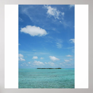 Maldiverna Island med vackra vatten/moln Poster