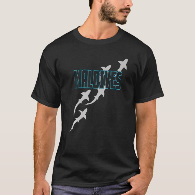 Maldiverna med Dykan Hajar och Hajar i T Shirt (Framsida)