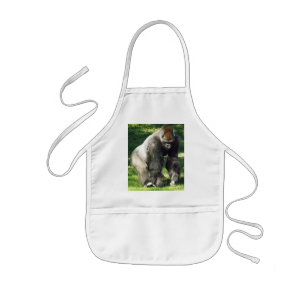 Male Lowlandgorilla för Silverback som står upp Barnförkläde