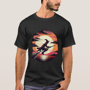 Male Witch ridrum i solnedgång illustration T Shirt